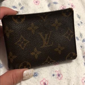 LV wallet